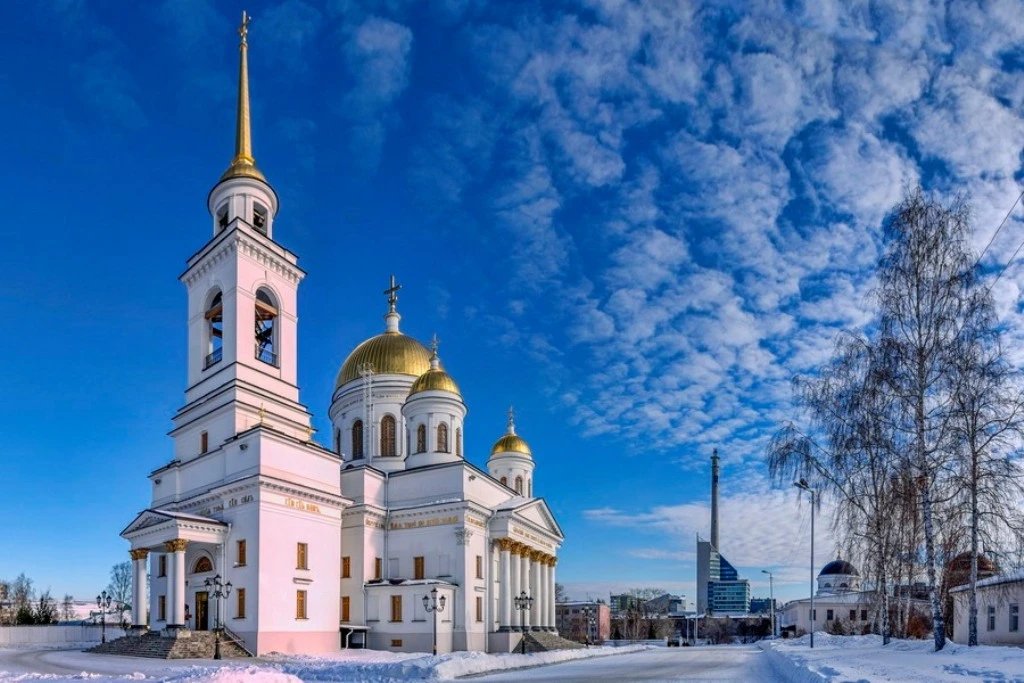 🏛️ 신 티흐빈 여자 수도원 (노보티흐빈스키 젠스키 모나스티르)